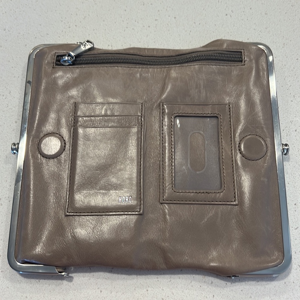 Hobo Wallet - Picture 2 of 5